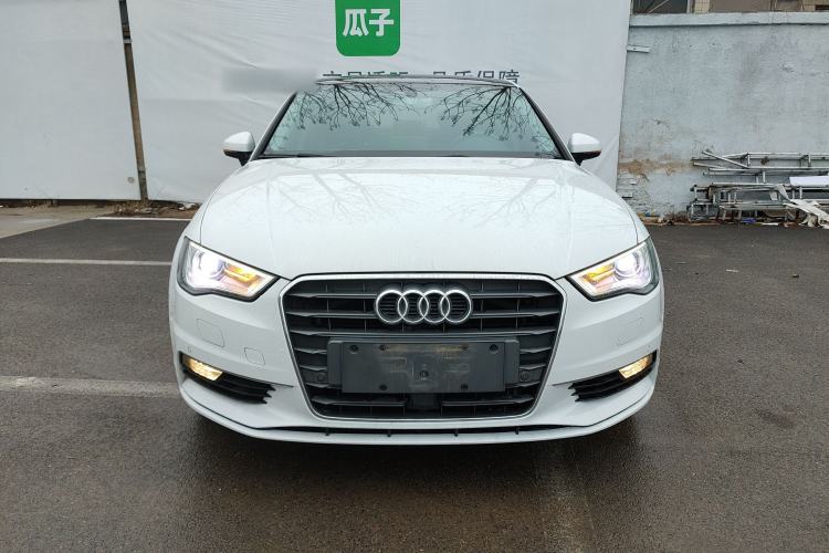 Used Audi A3 2016 Limousine 40 TFSI Luxury Model
