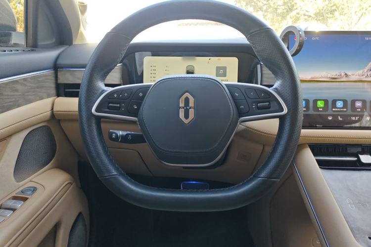Used Hima AITO M7 2022 1.5T Rear-Drive Comfort Edition Steering Wheel