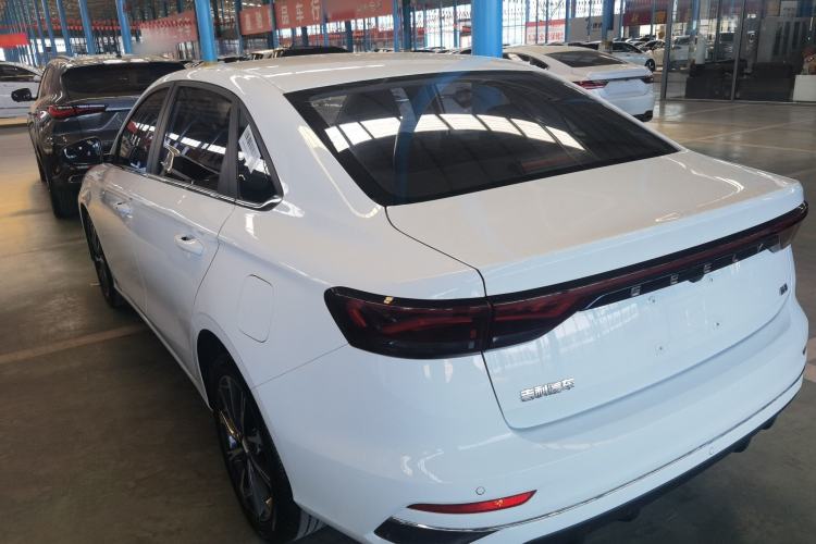 Used Geely Auto Emgrand 2025 4th Generation 1.5L CVT Luxury Version