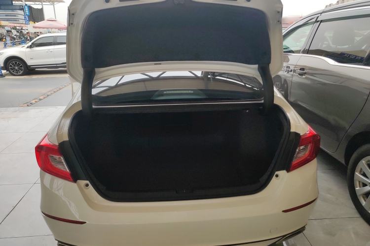 Used Honda Accord 2018 260TURBO Elite Edition China VI
