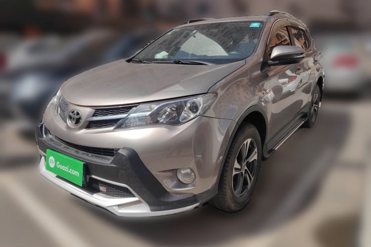 Used Toyota RAV4 2015 2.0L CVT Two-Wheel Drive Fashion Edition