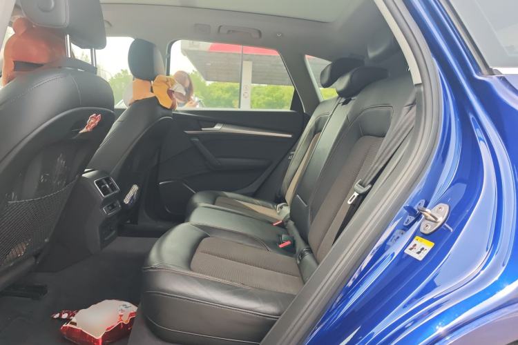 Used Audi Q5L 2018 45 TFSI Prestige Fashion Edition China V Emission Standard Left Rear Seat