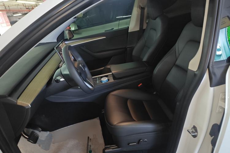 Used Tesla Model Y 2022 Rear-Wheel-Drive Version