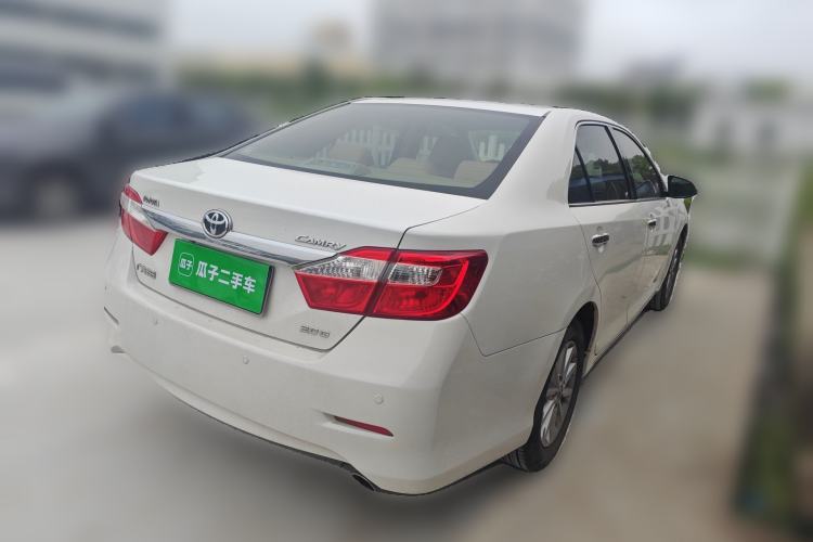 Used Toyota Camry 2013 2.0G Comfort Edition
