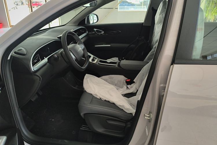 Used Geely Galaxy Geome 2026 Model 310km Youth Edition Left Front Seat