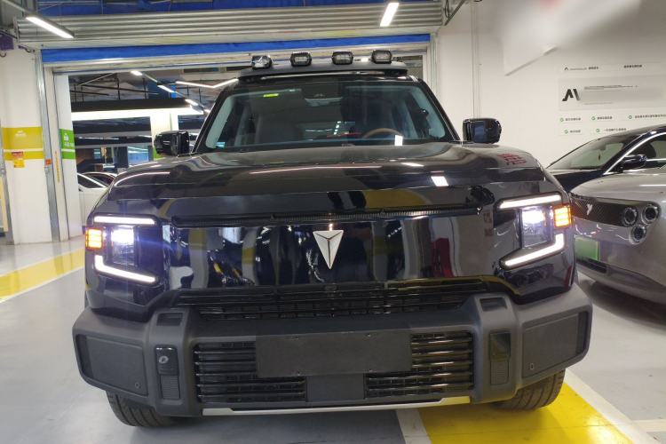 Used Deepal G318 2024 Four-Wheel-Drive Air Suspension Model
