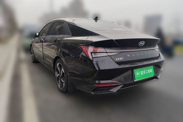 Used Hyundai Elantra 2021 1.5L CVT LUX Prestige Edition