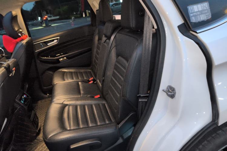 Used Ford Edge 2020 EcoBoost 245 Two-Wheel Drive Titanium 7-Seater