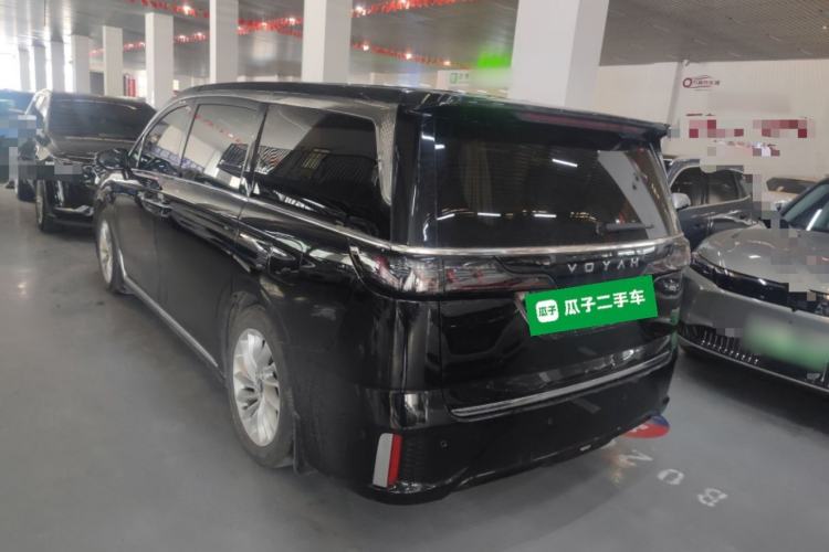 Used VOYAH Dream 2024 PHEV Extended-Range Premium Edition

