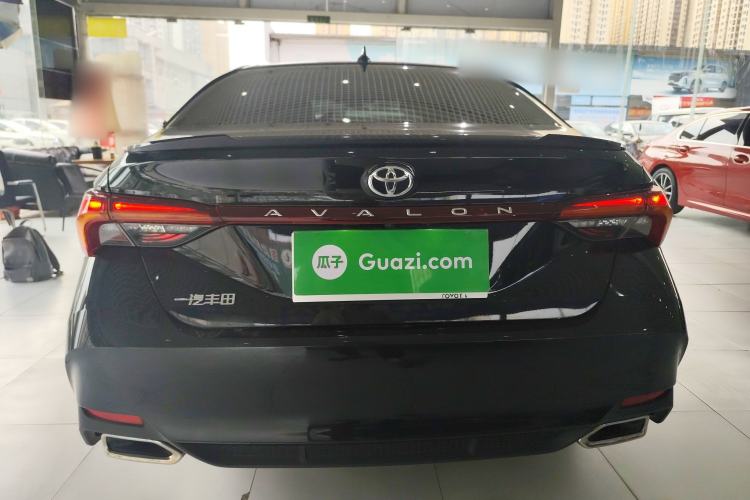 Used Toyota Avalon 2023 2.5L Luxury Edition Rear