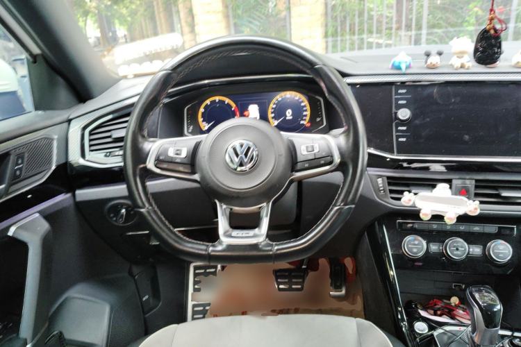 Used Volkswagen Tayron 2019 380TSI Four-Wheel Drive R-Line China VI-standard Steering Wheel