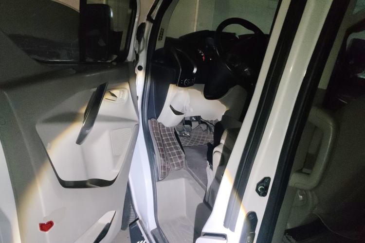 Used Ford Tourneo Custom 2016 2.0T Manual Elite Edition
