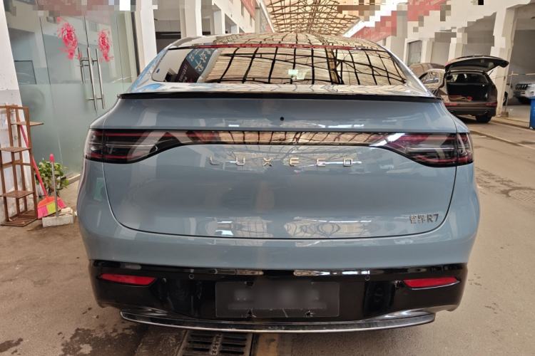 Used Hima Luxeed R7 2025 Range-Extended Version 251 km Max