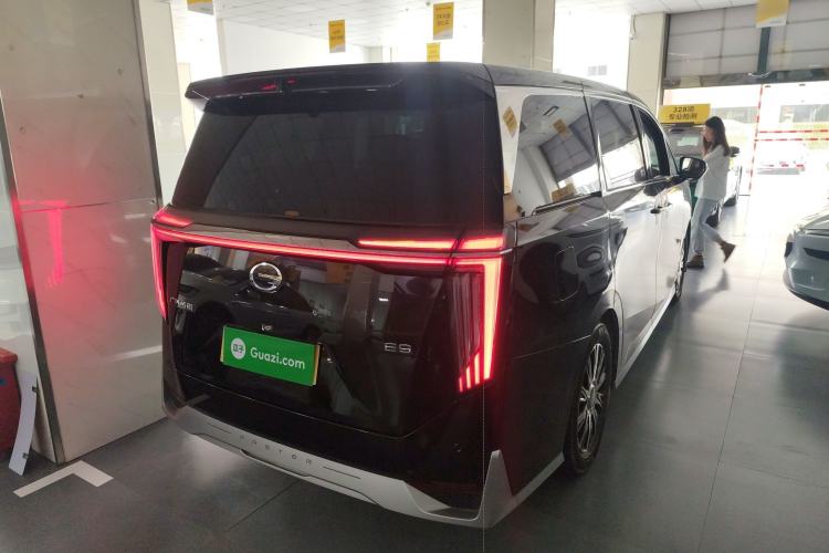 Used GAC Trumpchi E9 2023 E9 Master Model Rear Right 45 Deg