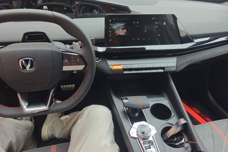 Used Changan UNI-V 2024 1.5T Prestige Sport Edition
