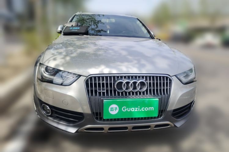 Used Audi A4 2014 40 TFSI allroad quattro plus version
