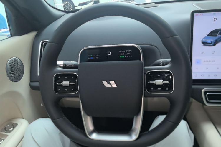 Used Li Auto L8 2025 Max Smart Refresh Edition
