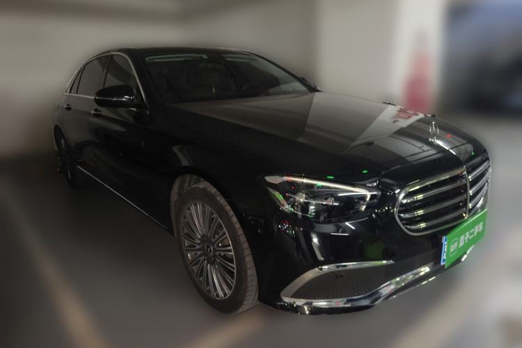 Used Mercedes-Benz E-Class 2023 Updated E 300 L Fashion Edition
