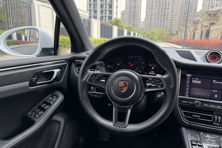 Used Porsche Macan 2018 Macan 2.0T