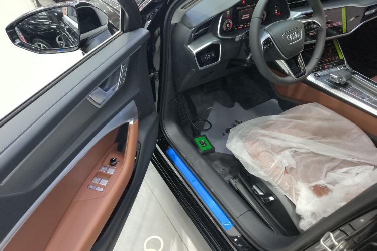 Used Audi A6L 2025 45 TFSI Prestige Dynamic Edition + Ventilated Comfort Package