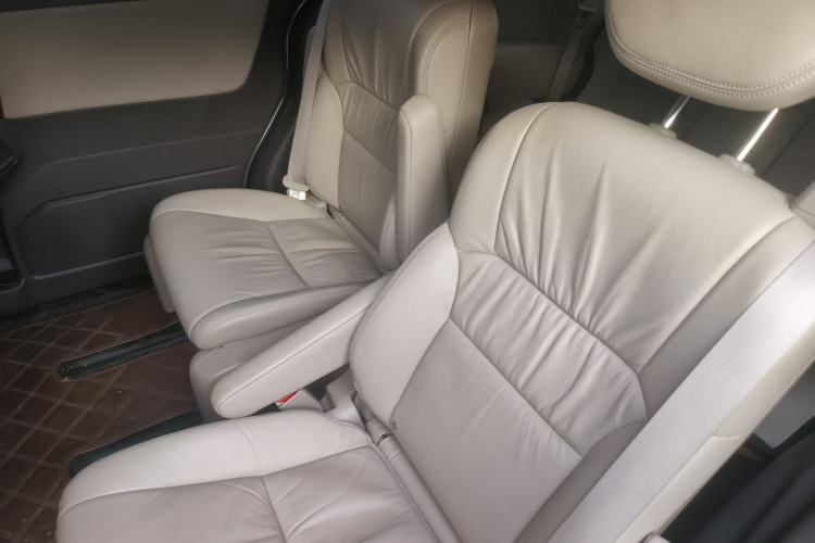 Used Honda Odyssey 2015 2.4L Luxury Edition