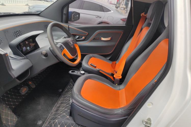 Used Baojun E100 2019 250KM Smart Drive Edition Left Front Seat