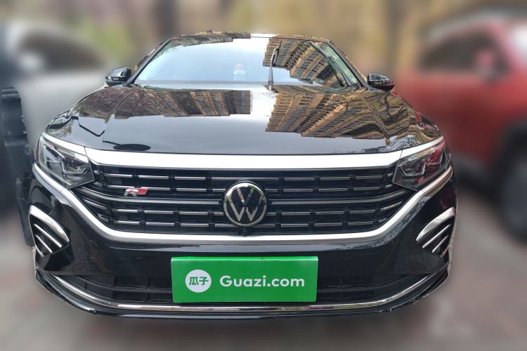 Used Volkswagen Passat 2025 Outstanding Model 380TSI Dragon Glory Edition