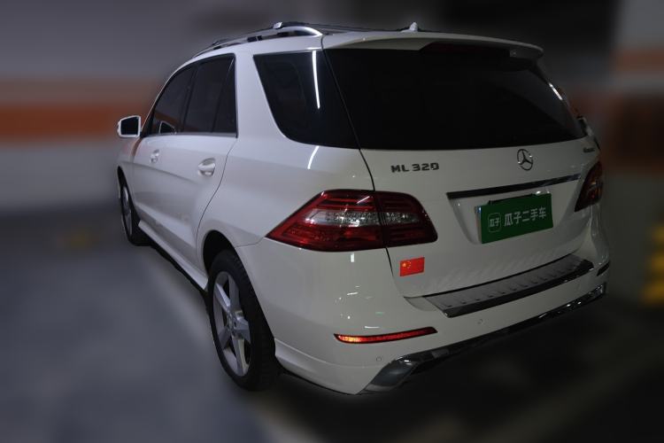 Used Mercedes-Benz M-Class 2015 ML 320 4MATIC Rear Left 45 Deg