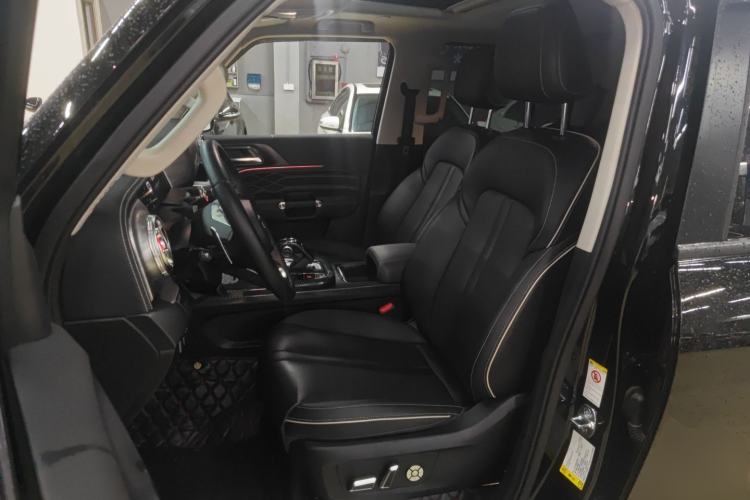 Used Tank 300 2023 City Edition 2.0T—Stylish as Ever