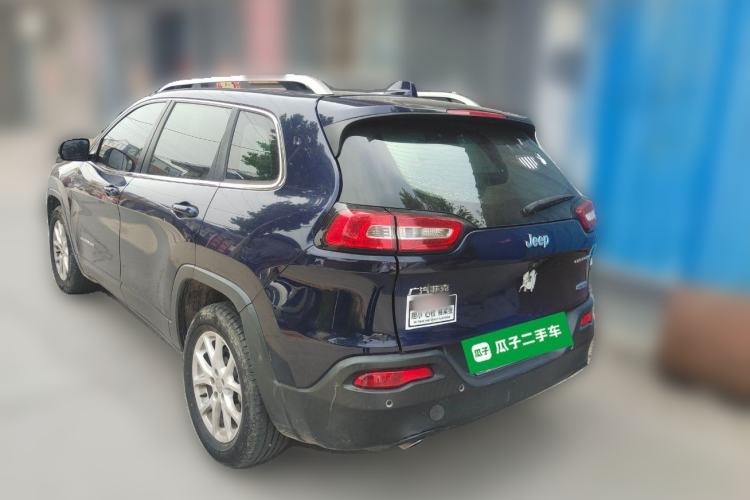 Used Jeep Cherokee 2016 2.0L Leading Edition Rear Left 45 Deg