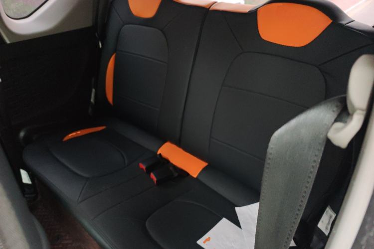 Used Wuling Hongguang MINIEV 2020 Enjoyment Model Lithium Iron Phosphate Left Rear Seat