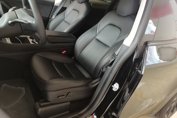 Used Tesla Model Y 2021 Standard Range Rear-Wheel Drive Version