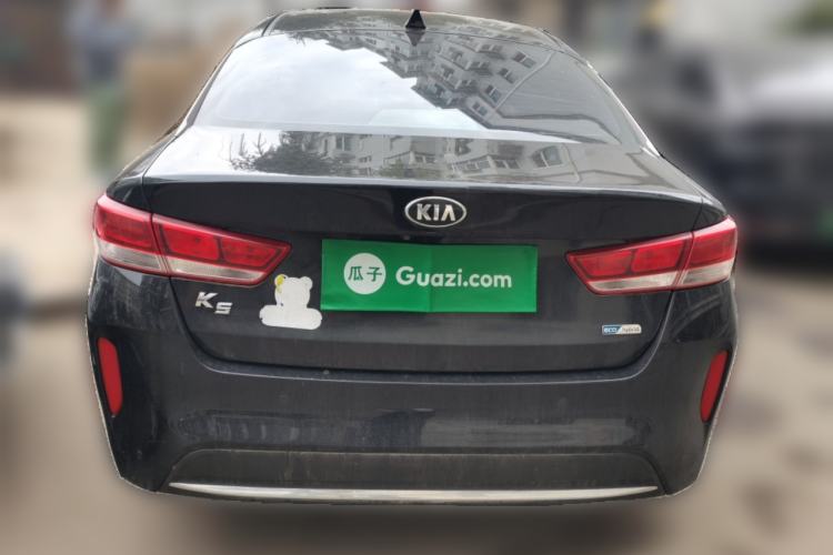 Used Kia K5 2016 2.0L Hybrid GLS Rear