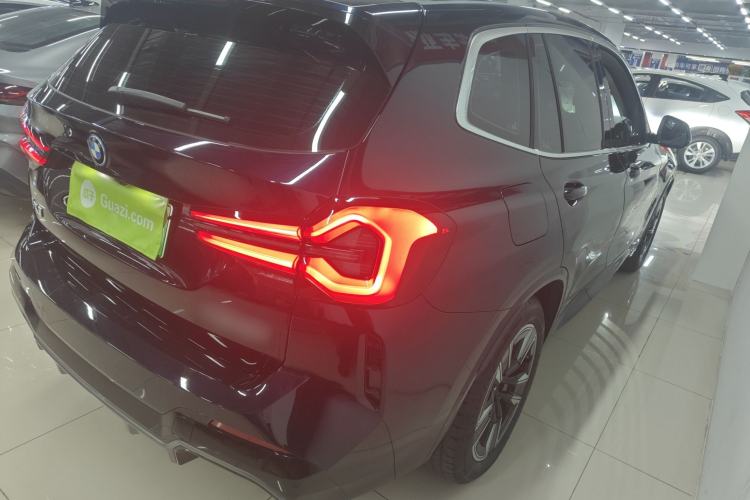 Used BMW iX3 2024 Leading Model
