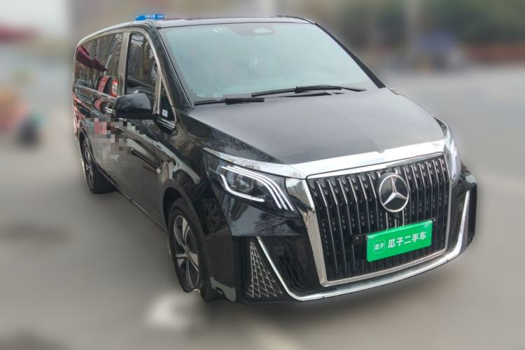 Used Mercedes-Benz Vito 2024 2.0T Business Version 7 Seats Front Right 45 Deg