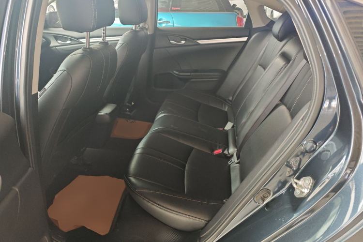 Used Honda Civic 2019 220TURBO CVT Dynamic Edition China VI Left Rear Seat