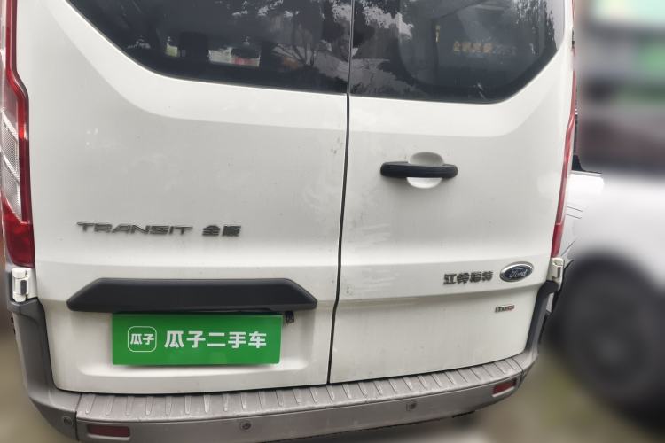 Used Ford Transit 2019 2.0T Diesel Multi-Purpose Commercial Vehicle Short Wheelbase Low Roof 6-Seater China VI Standard Rear