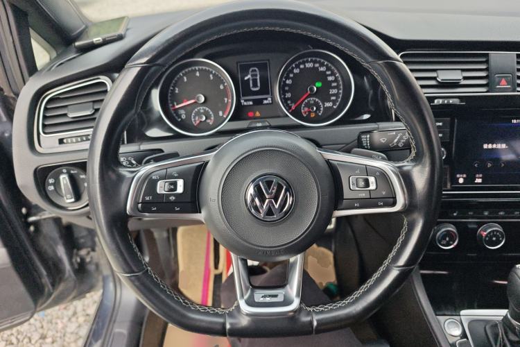 Used Volkswagen Golf 2019 280TSI DSG R-Line Model China V Standard