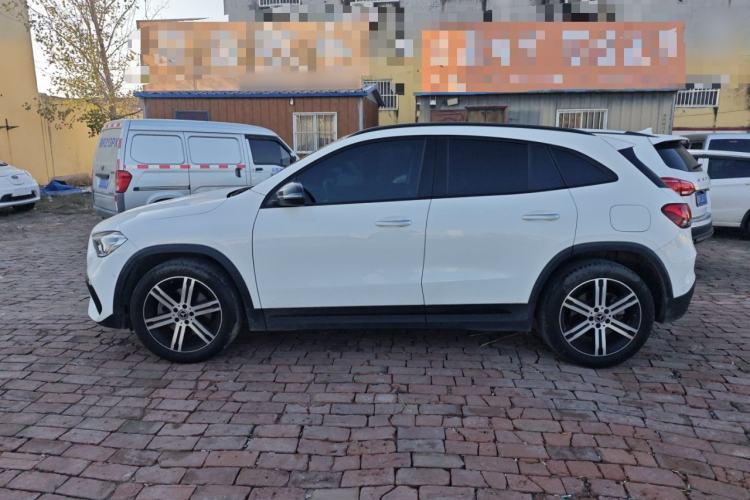 Used Mercedes-Benz GLA 2023 GLA 220 4MATIC
