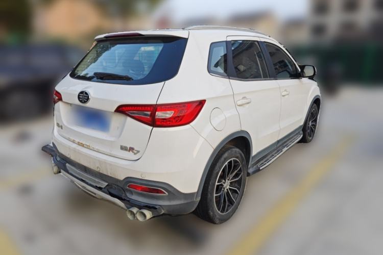 Used FAW Senya R7 2016 1.6L Manual Smart Version Rear Right 45 Deg