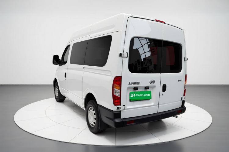 Used SAIC MAXUS Xintu V80 2019 2.5T Classic Edition 6-Speed Manual – Aoyuntong Modified Version Short Wheelbase Mid-Height Roof 5/6 Seats
