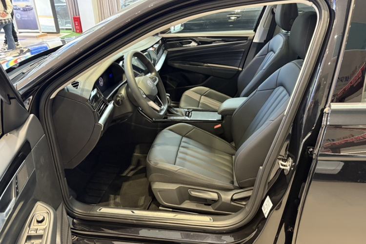 Used Volkswagen Passat New Energy 2025 430 PHEV Hybrid Business Edition