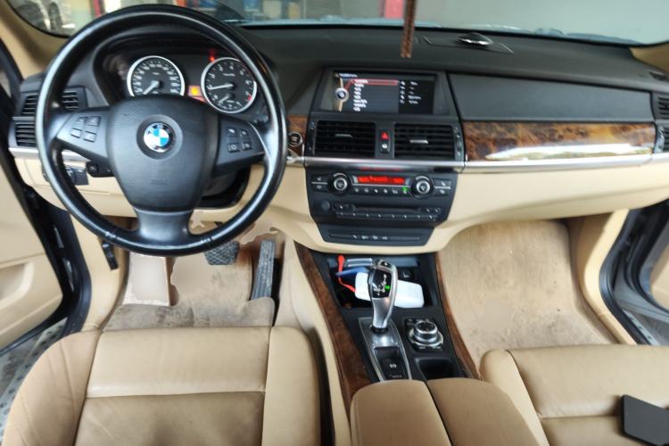 Used BMW X5 2011 xDrive35i Leading Model