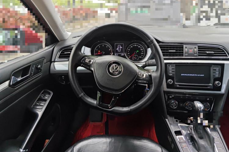 Used Volkswagen Lamando 2015 280TSI DSG Comfort Edition Steering Wheel