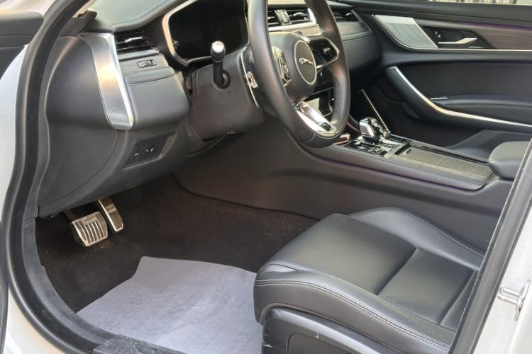 Used Jaguar XFL 2023 XFL 2.0T P200 Two-Wheel-Drive Elite Luxury Edition