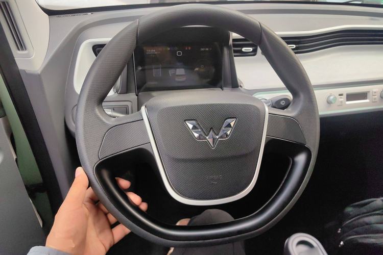 Used Wuling Hongguang MINIEV 2021 Macaron Premium Model – Lithium Iron Phosphate