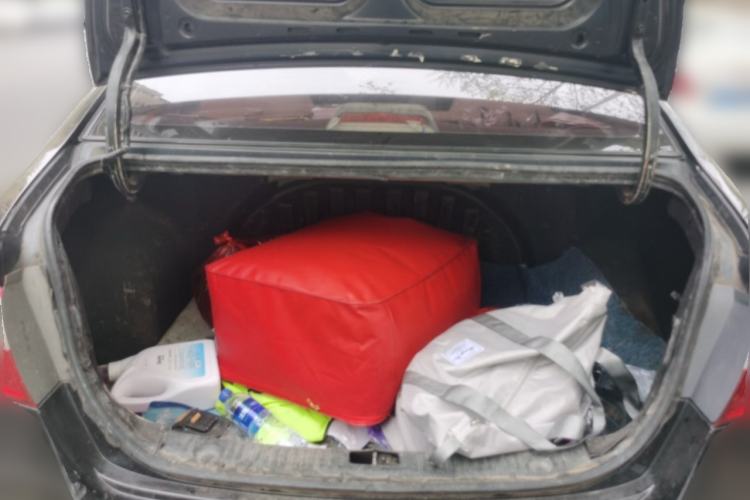 Used Hyundai Celesta 2011 1.6L Manual Comfort Edition Trunk