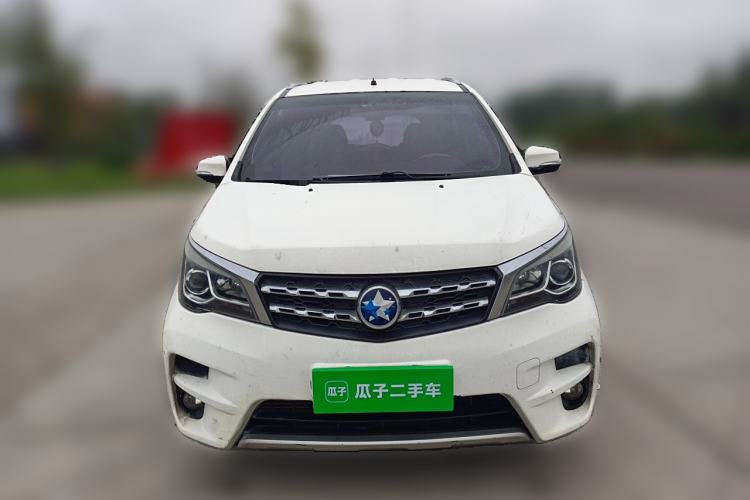 Used Venucia M50V 2017 1.6L XL CVT Luxury Edition
