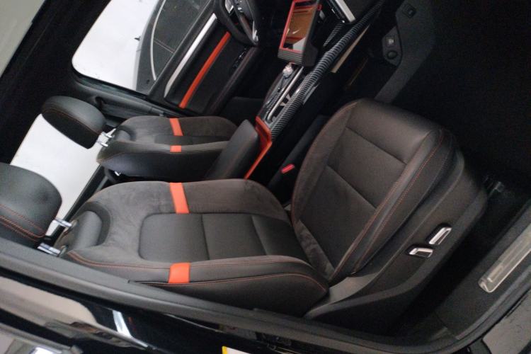 Used Haval DARGO 2022 2.0T DCT All-Wheel-Drive Xiaotianque Version Right Front Seat