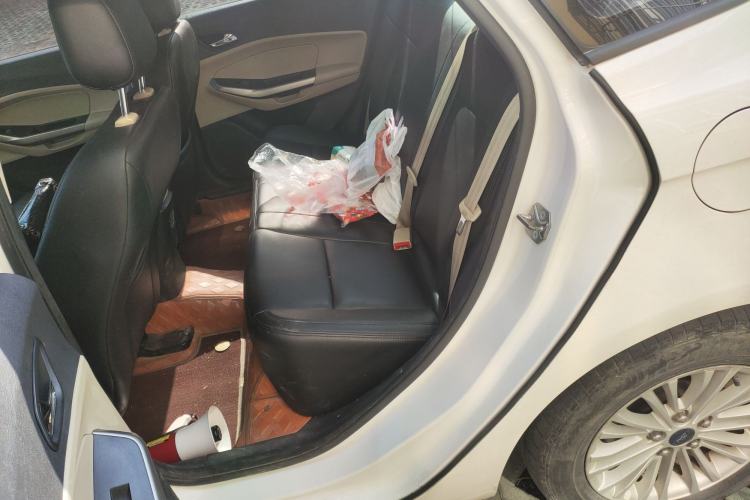 Used Ford Escort 2015 1.5L Automatic Comfort Edition